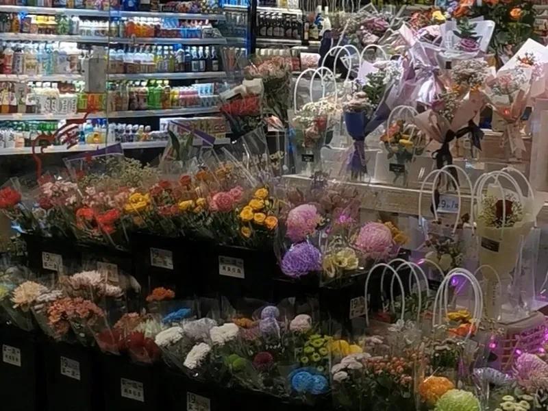 网络情人节520还是世界陌生人节,又是一年一度的520情人节