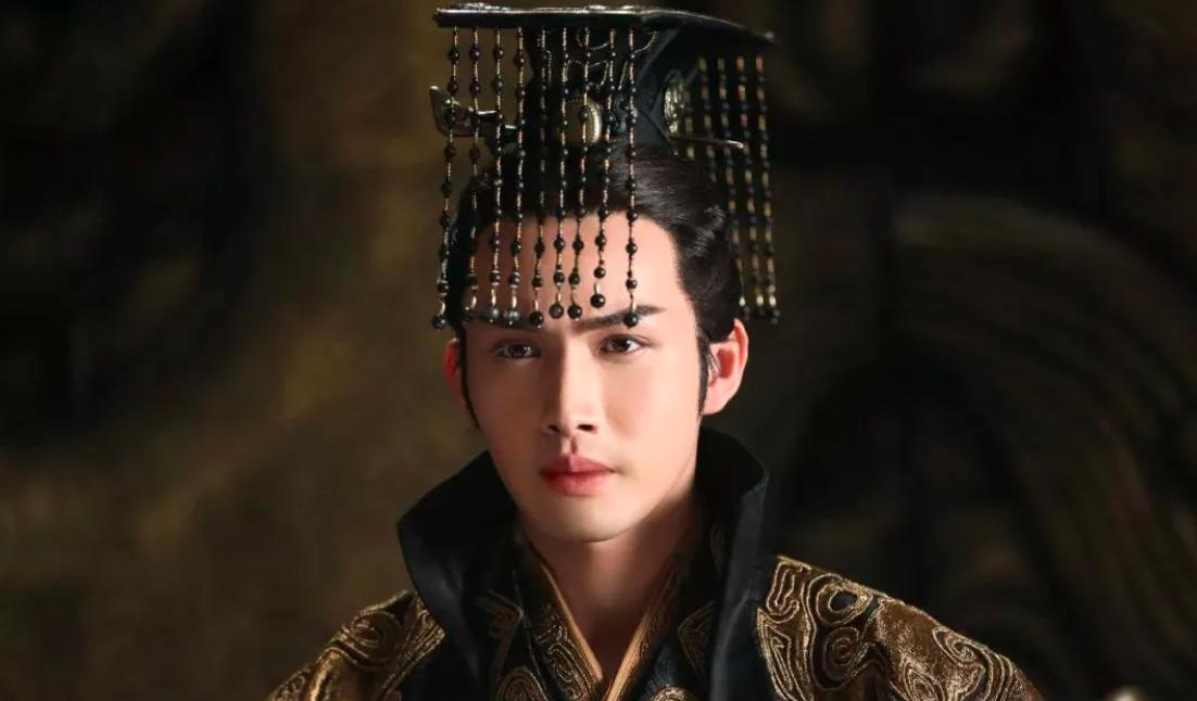 世界历史上第一位皇帝,世界历史上最伟大的几位皇帝