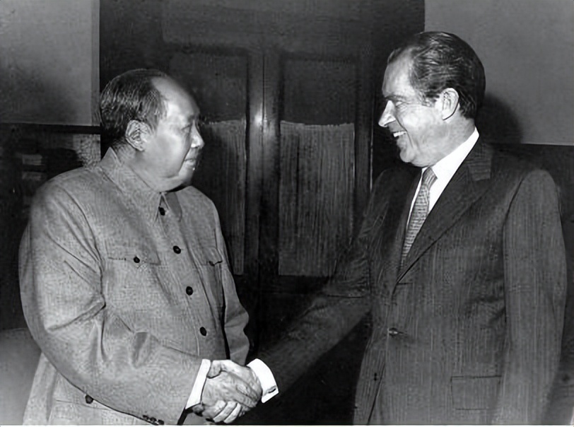 毛主席到底多高？1.72米？1.75米？1.83米？九旬贴身卫士道出实情