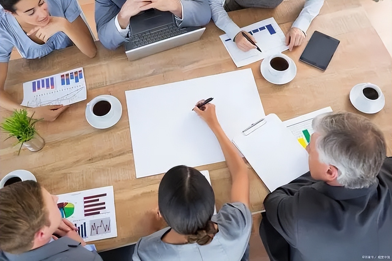 股票分红后多久复投最好,股票分红时间怎么判断好坏