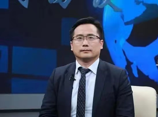 杨德龙如何应对好股票的大幅回调,杨德龙大盘逐步从反弹走向反转