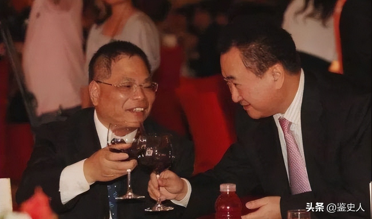 王健林的秘书年薪多少钱,王健林的私人秘书年薪