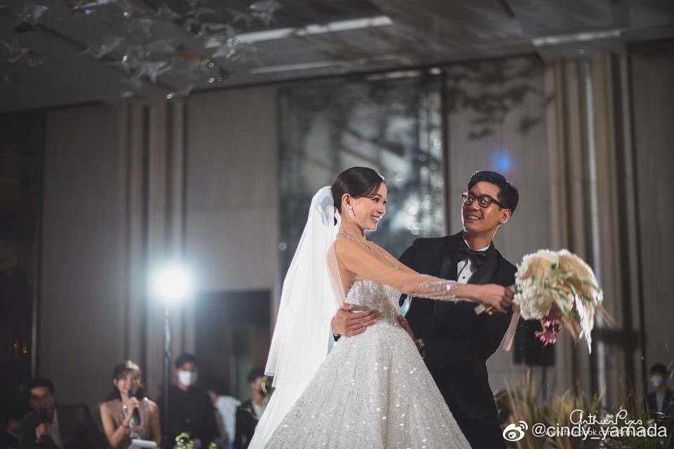 泰国一哥为婚礼一掷千金，与妻子闪婚被疑恨娶？还要拉踩前任？