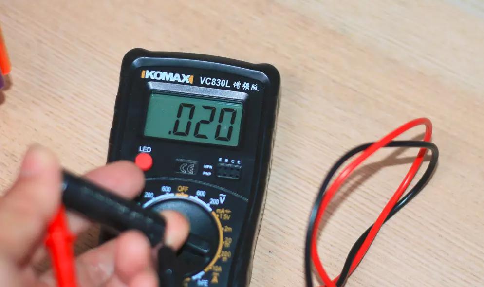 飞利浦剃须刀6070充电,飞利浦剃须刀6070使用说明