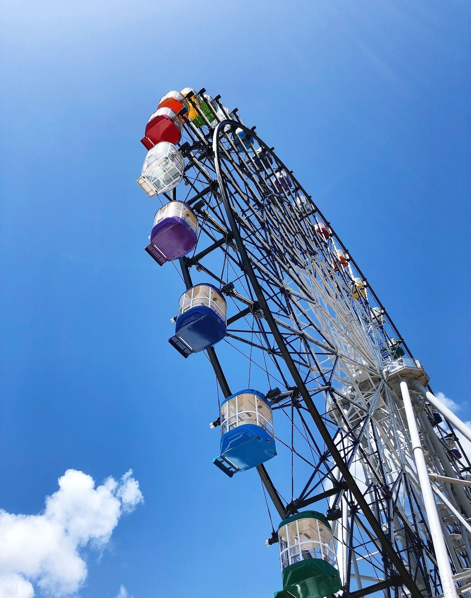 上海欢乐谷过山车视频,上海欢乐谷古木游龙