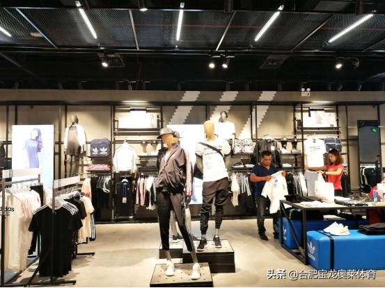 阿迪耐克折扣店加盟,成都耐克阿迪达斯折扣店怎么加盟