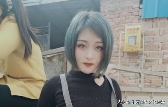 李大可爱:网络最萌身高差,巨人王子与拇指公主的爱情故事