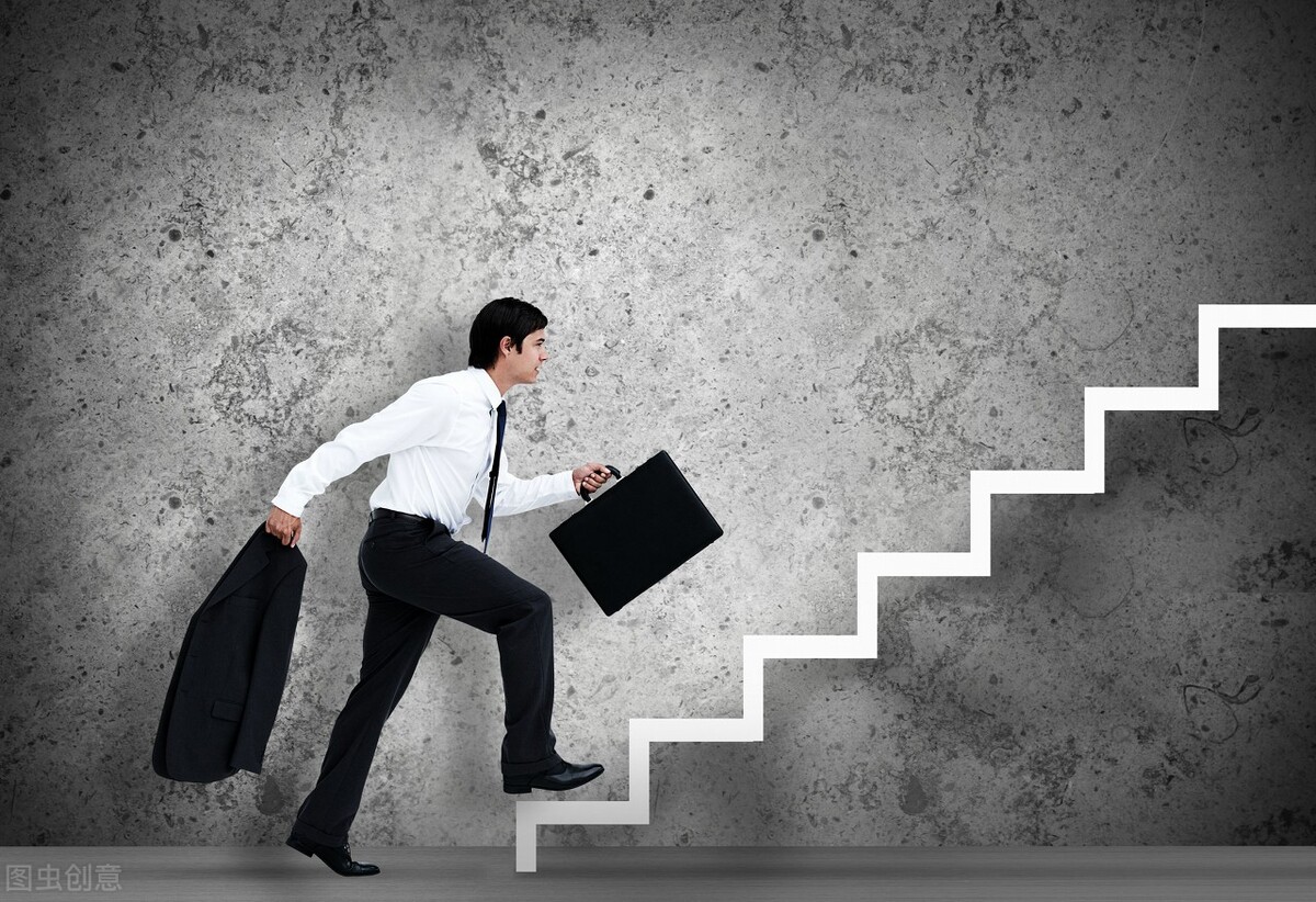 职场中如何与领导谈工作的事,和老板入职谈薪的技巧和方法