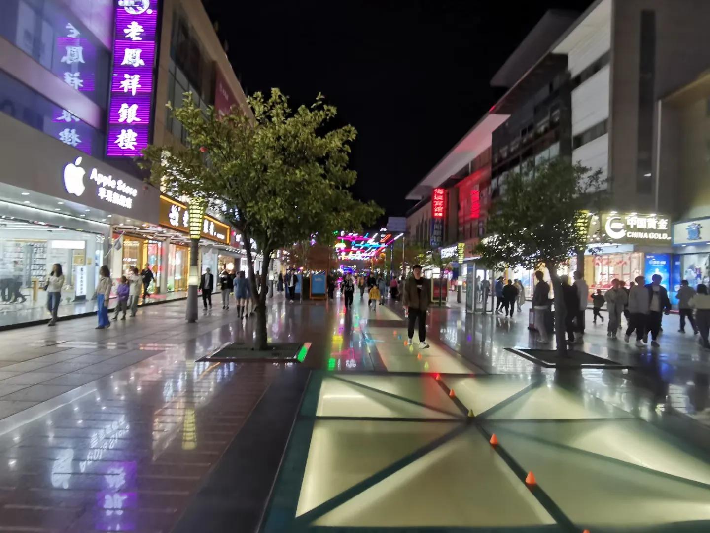 寰愬窞鍒伴噸搴嗗叚鏃ユ父,浠庡緪宸炲幓鏃犻敗鏃呮父