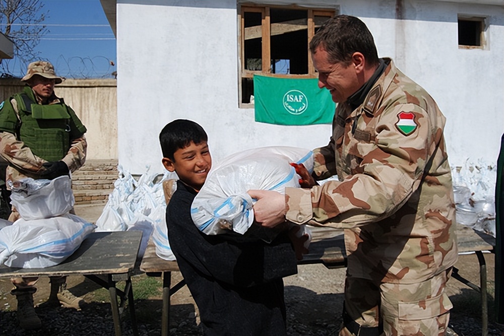 西方36国,阿富汗战争为什么称为帝国坟场