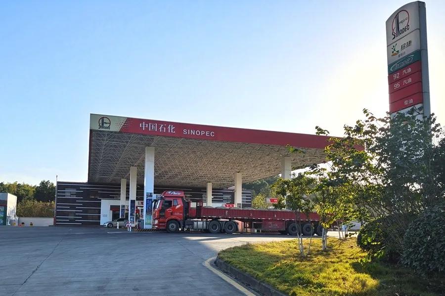 安徽lng综合能源服务站,中国石油亳州lng加气站