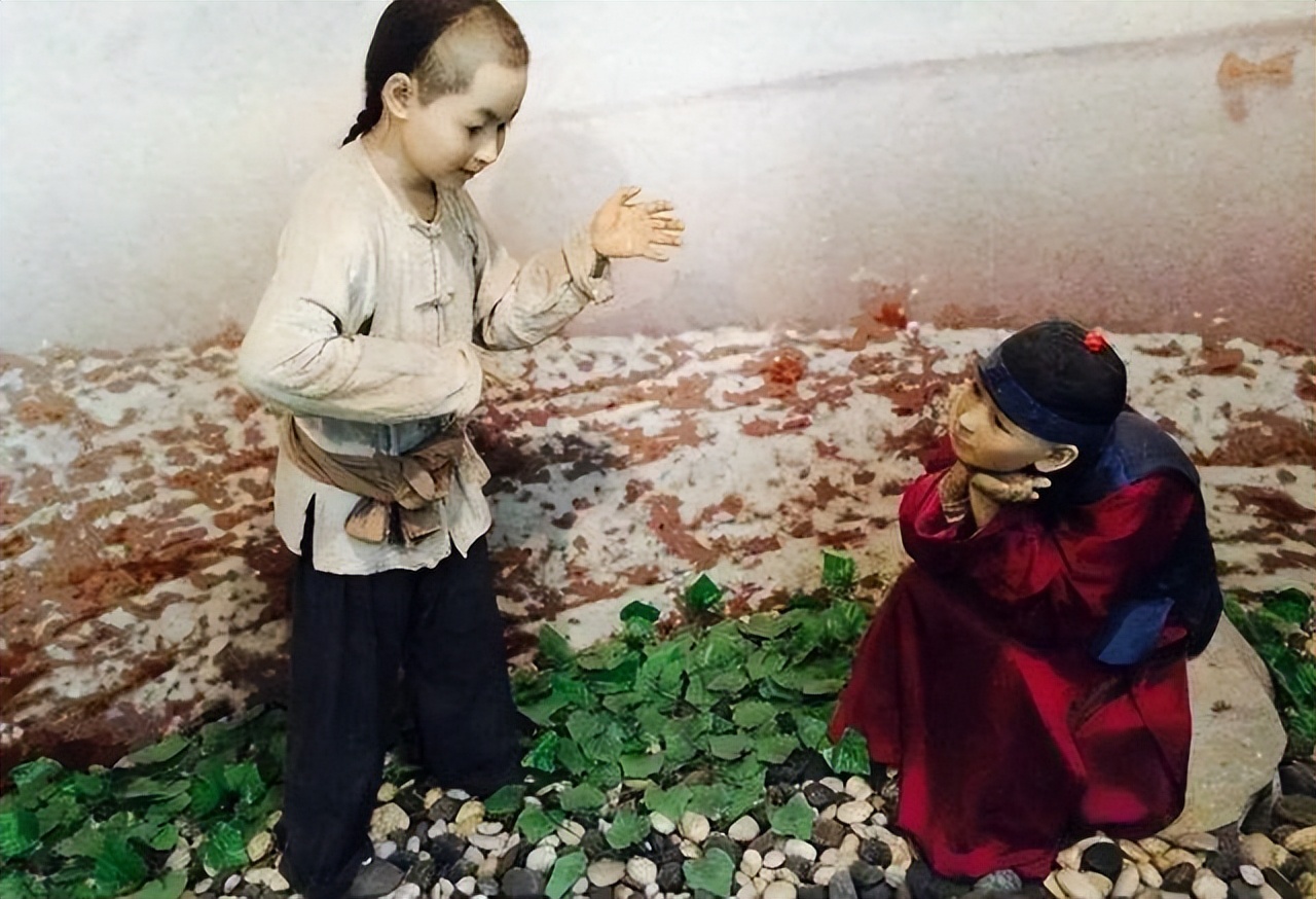 穷困而死的鲁迅发小闰土的后人今何在：孙子副处级，曾孙大专学历