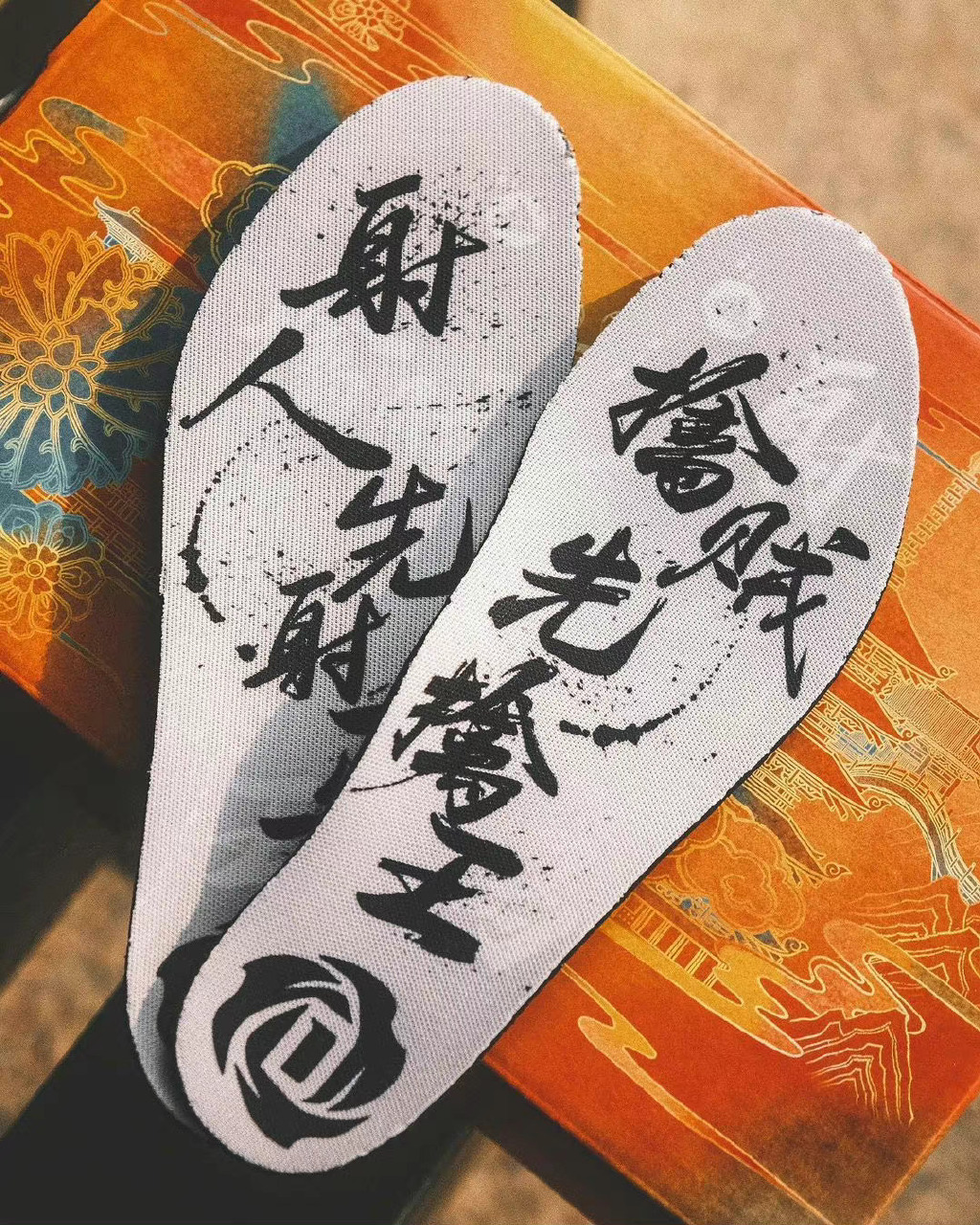 科比战靴阿迪,阿迪科比复刻版