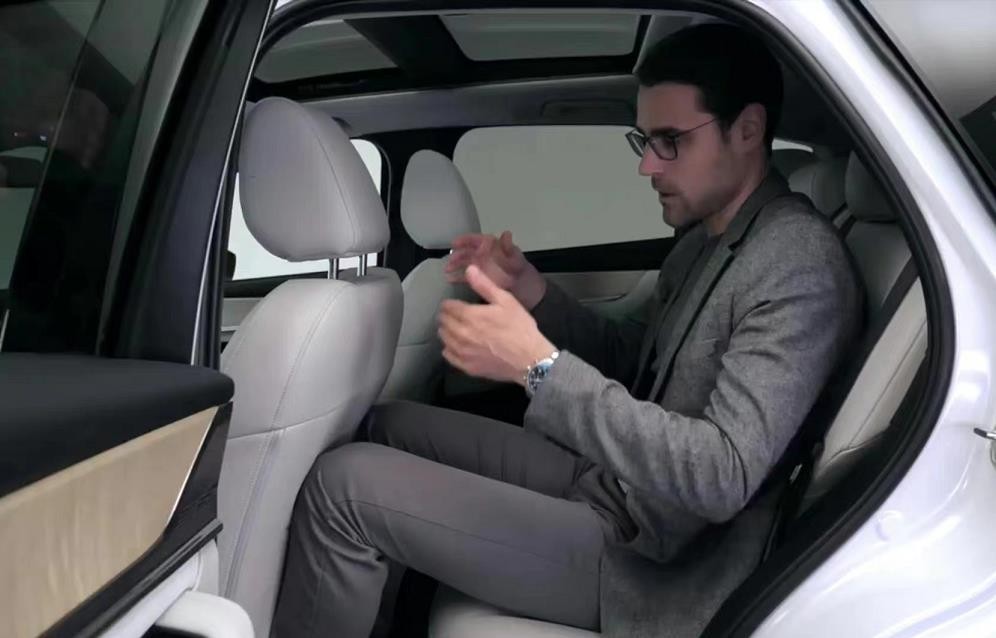 2022款马自达CX-60，后驱平台豪华SUV技术解析，50万元卖得动吗？