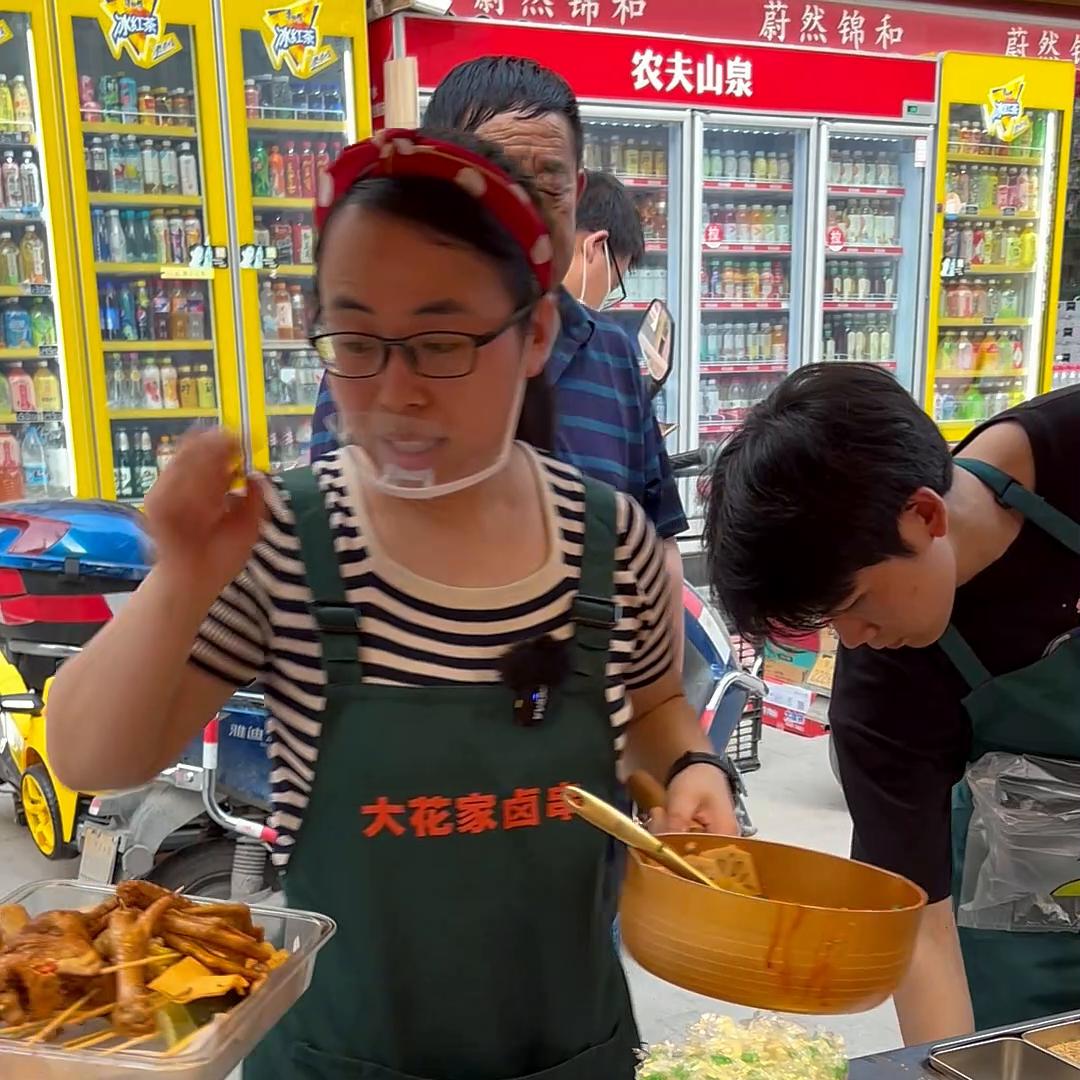 卤味串串摆摊创业,重庆卤味串串摆摊经验总结大全