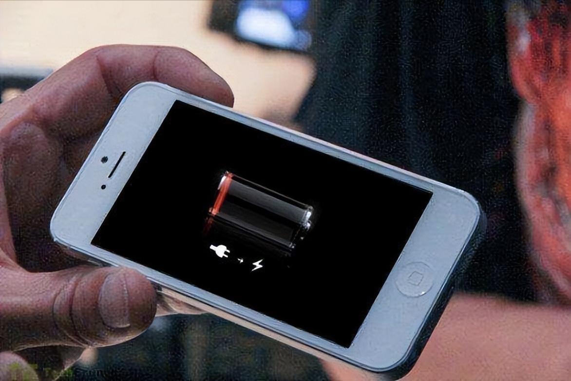 万能充发明者陈天晗现状如何了,发明万能充的陈天晗赚了多少钱