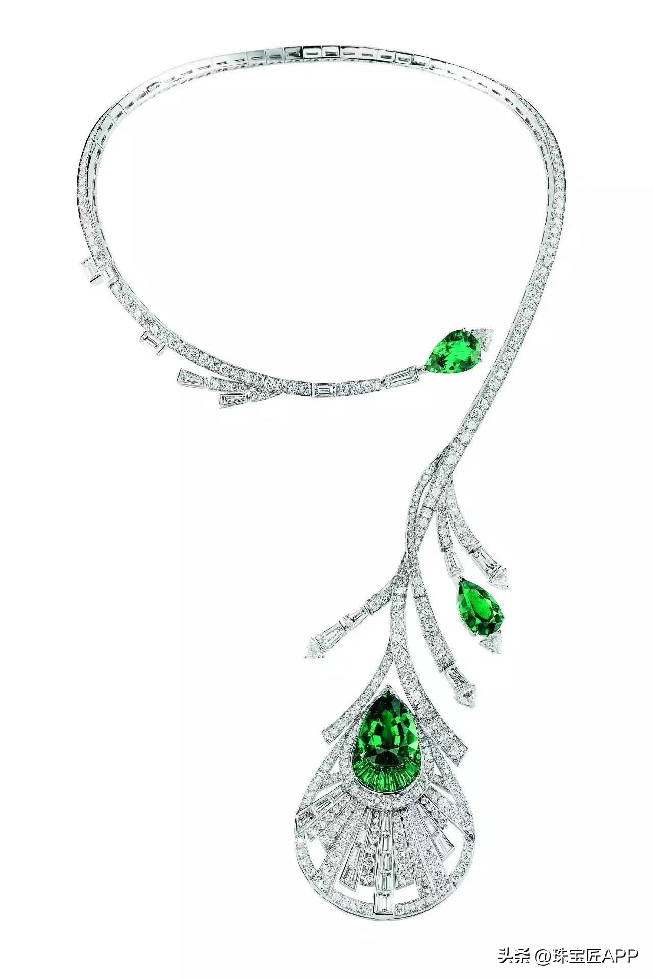 宝诗龙问号项链周冬雨,宝诗龙孔雀问号项链