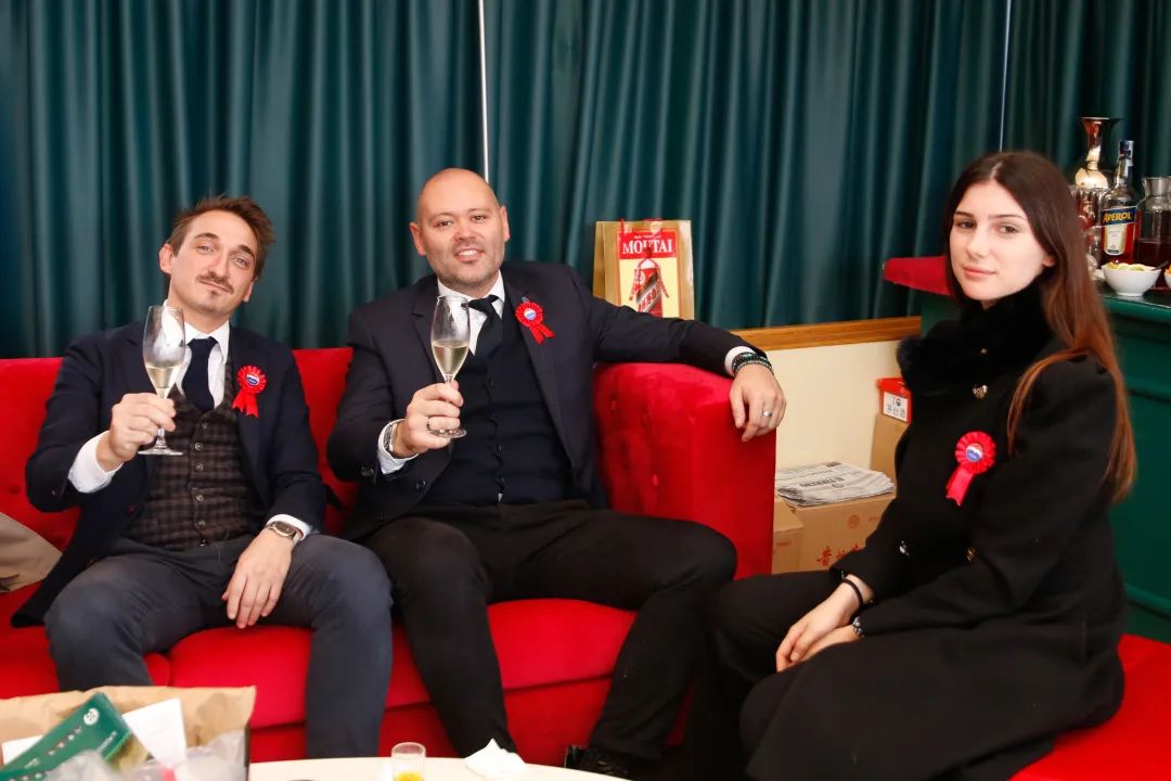 鍘熸潵鐨勮寘鍙伴厭,涓変竴閲嶅伐鑼呭彴