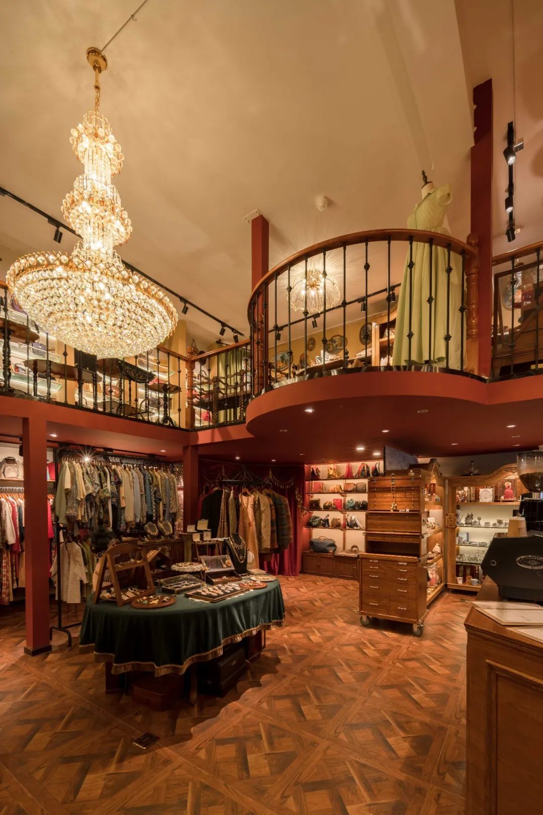 设计灵感丨高温+疫情，这18家“倒霉”的成都新店有什么看头？