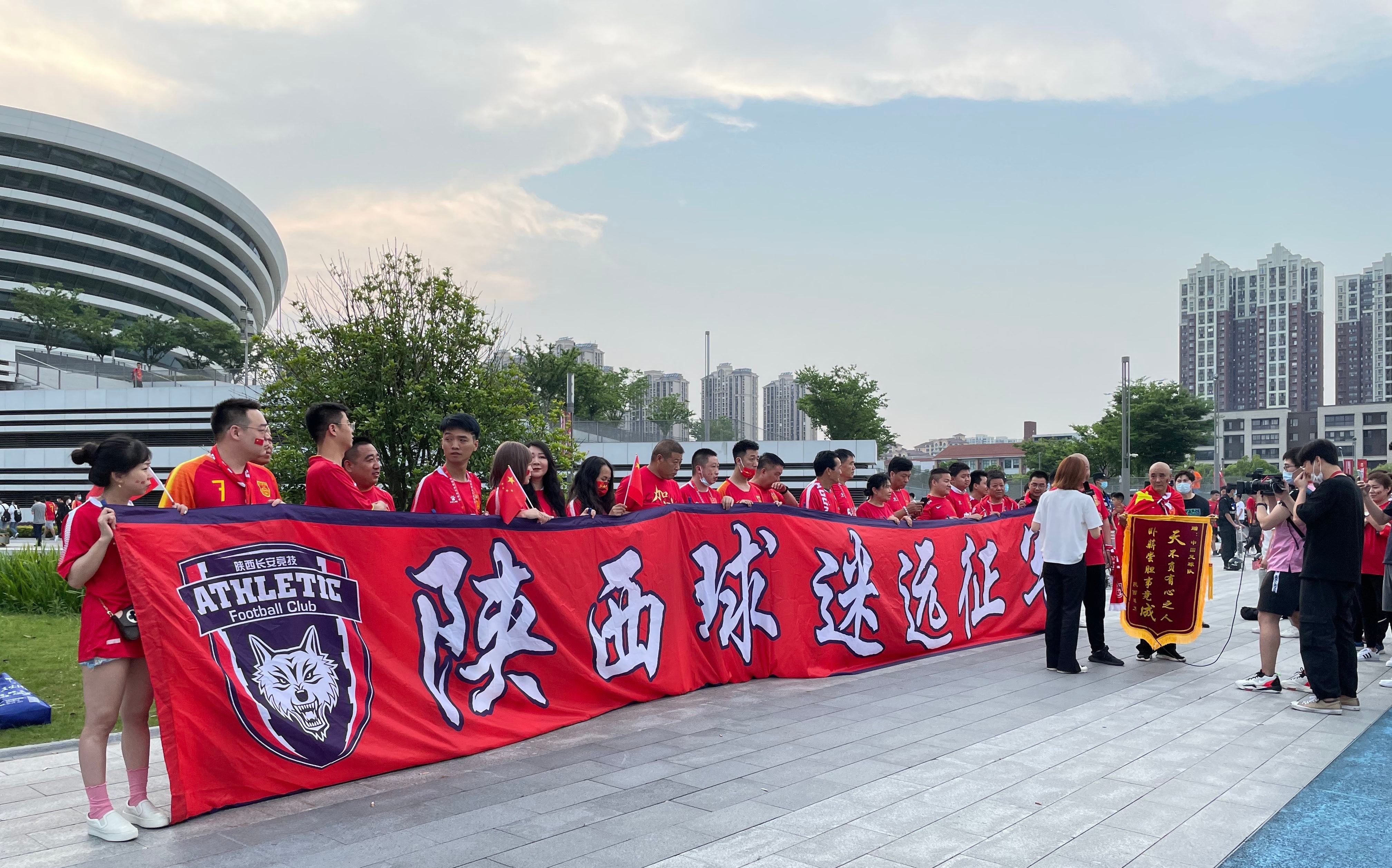 出现资金问题的中国足球队,中国足球俱乐部面临的困境