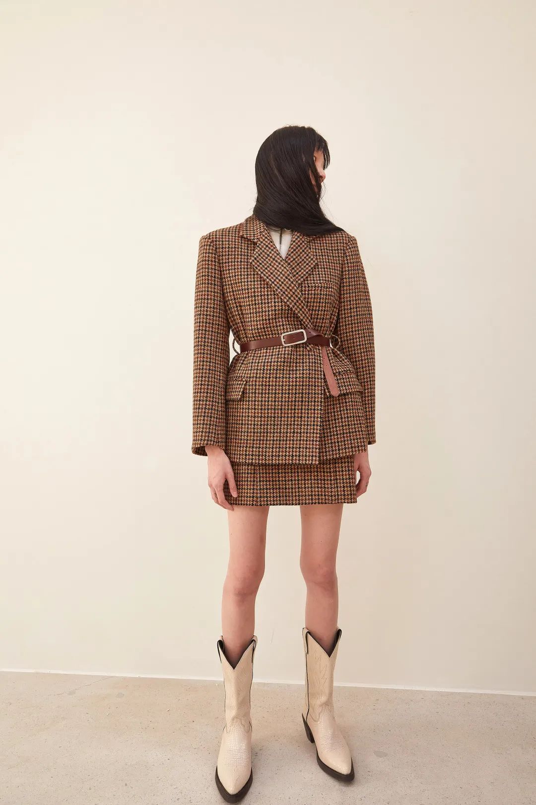 冬天不可缺少的一双小靴子,这4双鞋值得入手