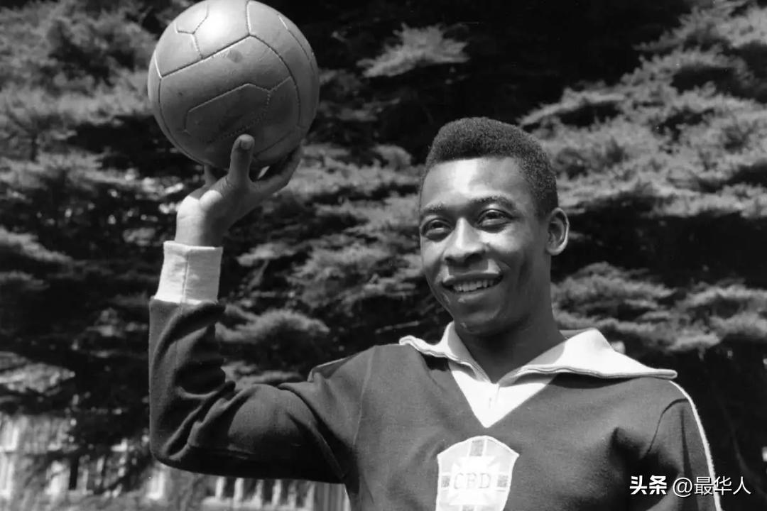 贝利球王哪一年去世的,球王贝利的三届世界杯冠军