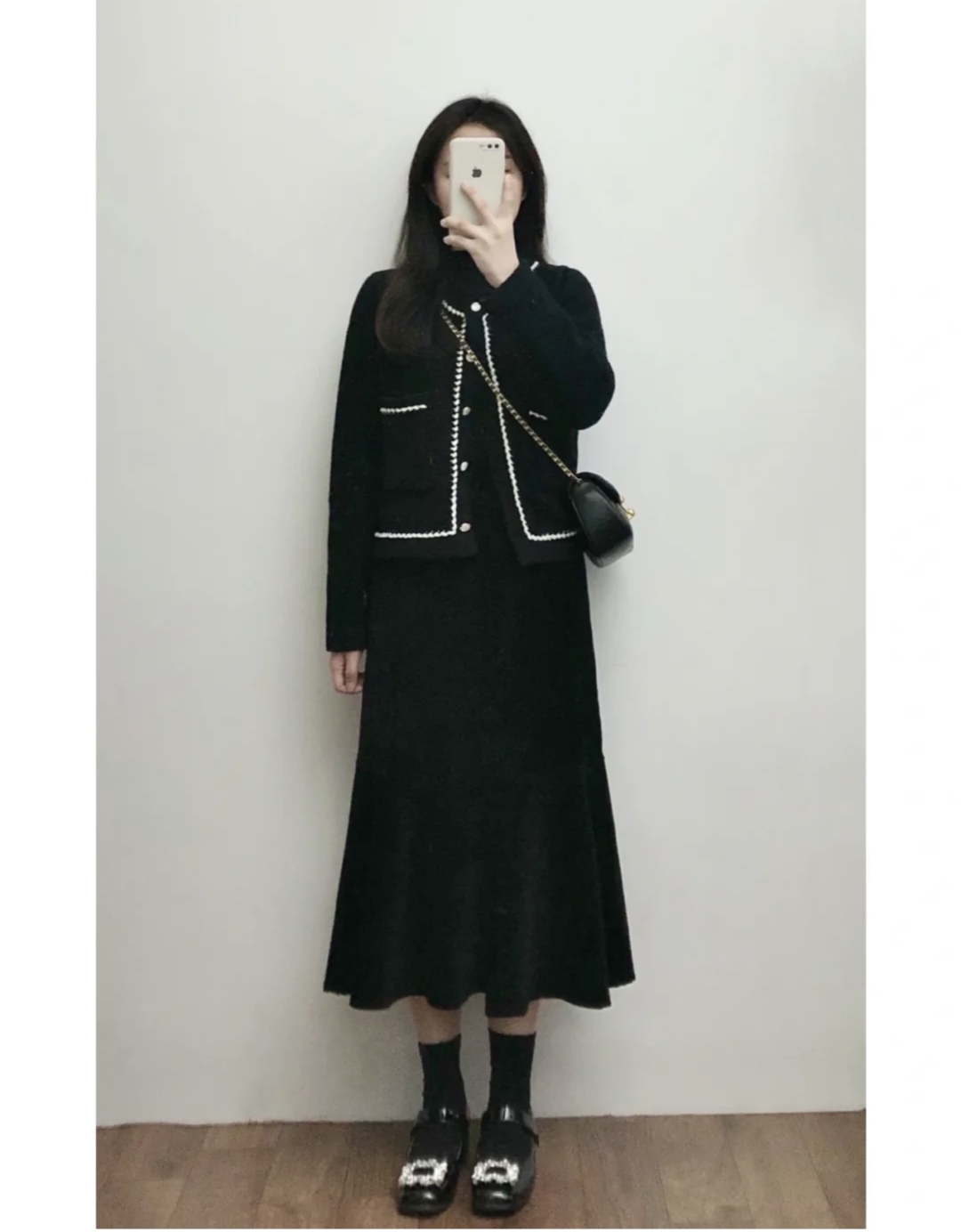 小香风半身裙怎么穿出高级感,小香风半身裙中长款搭配