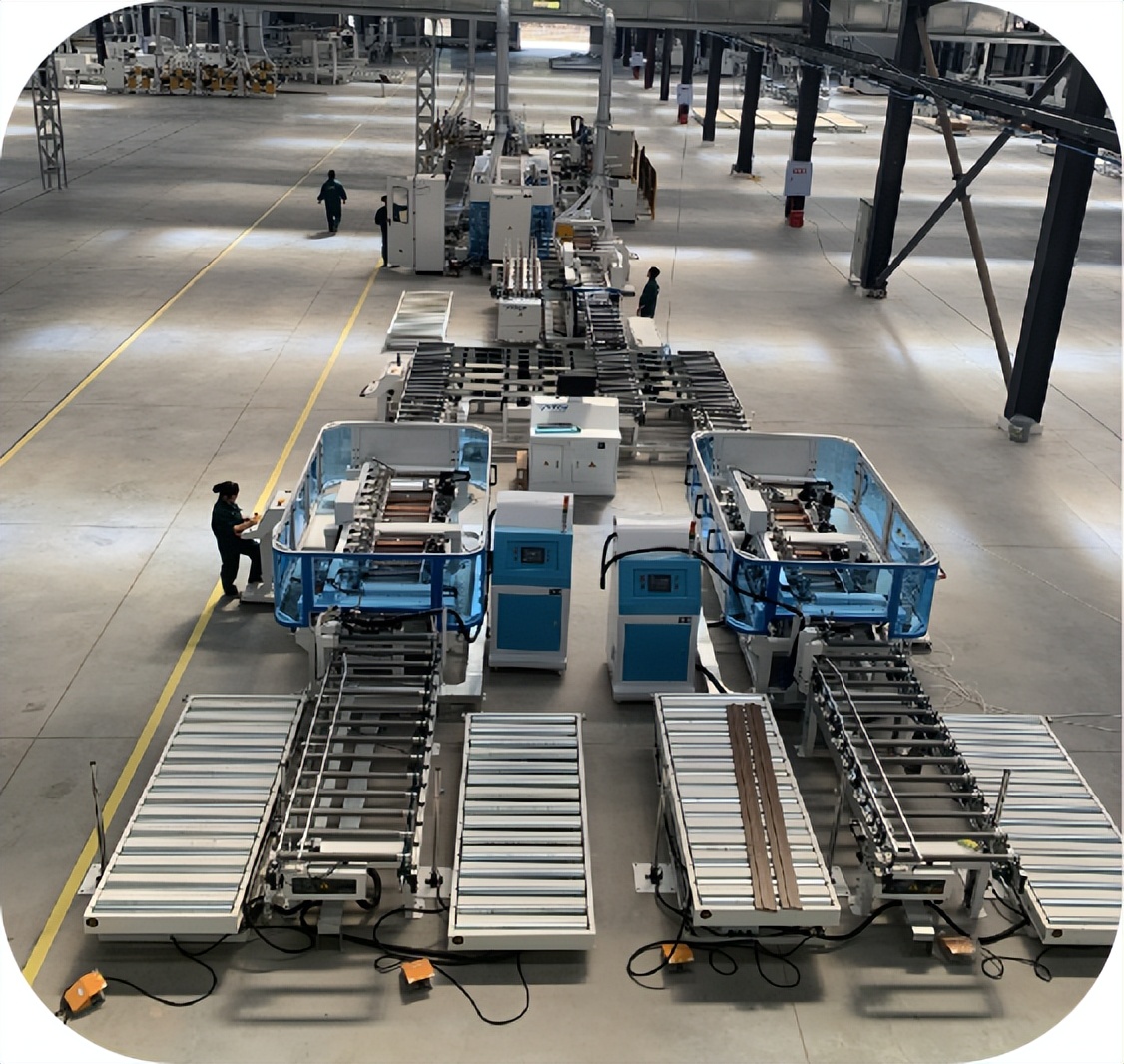 王力智能门窗生产车间现场,王力木门车间