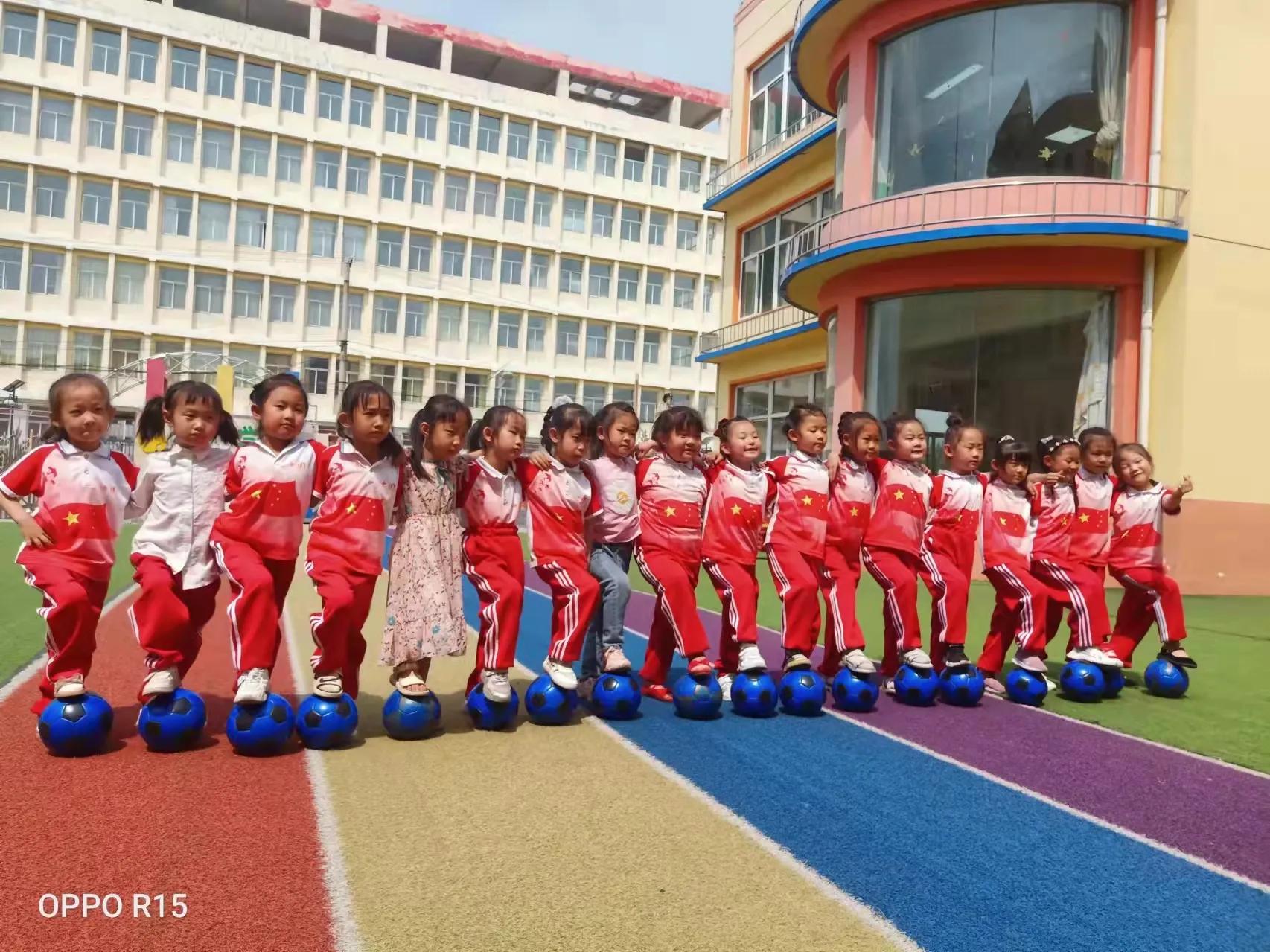 足球小乾坤,平鲁区天明幼儿园