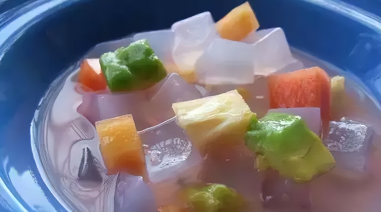 椰果是怎么形成的,椰果为什么叫椰果