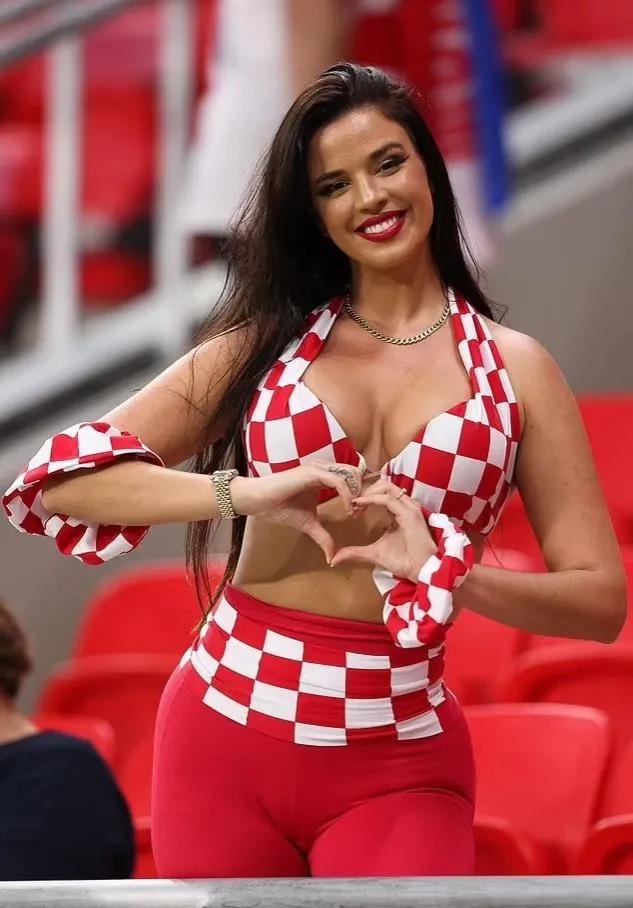 伊万娜诺尔被问问题,伊万娜诺尔之前是干啥的