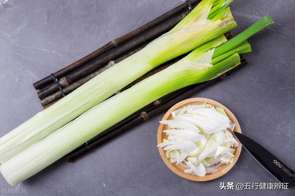 风湿关节炎反复发作怎么办？简单一味药，或可改善风湿性关节炎