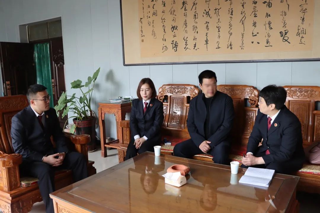 走进法治天地的英文,走进法治天地的内容