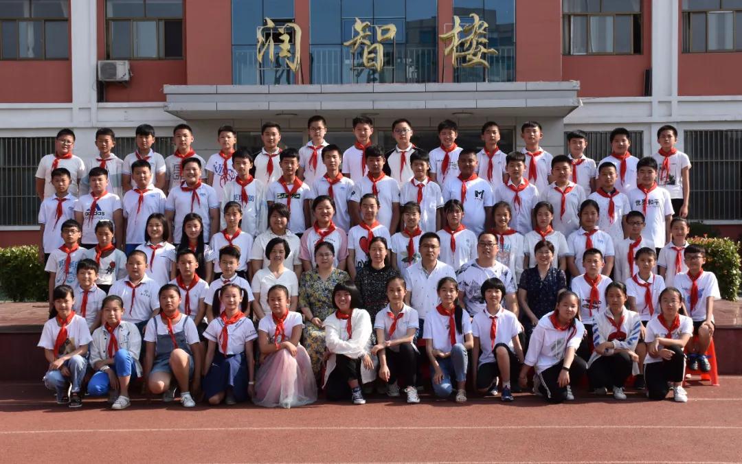 70年代临沭东白旄小学毕业照,历年临沭三小毕业照