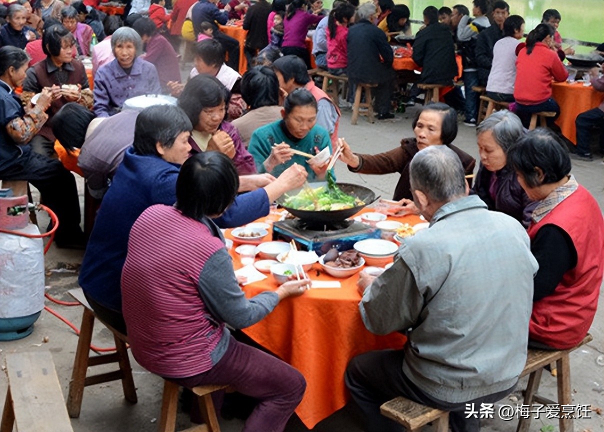 郑州婚宴宴会厅800一桌,郑州婚礼酒席一般一桌几个人