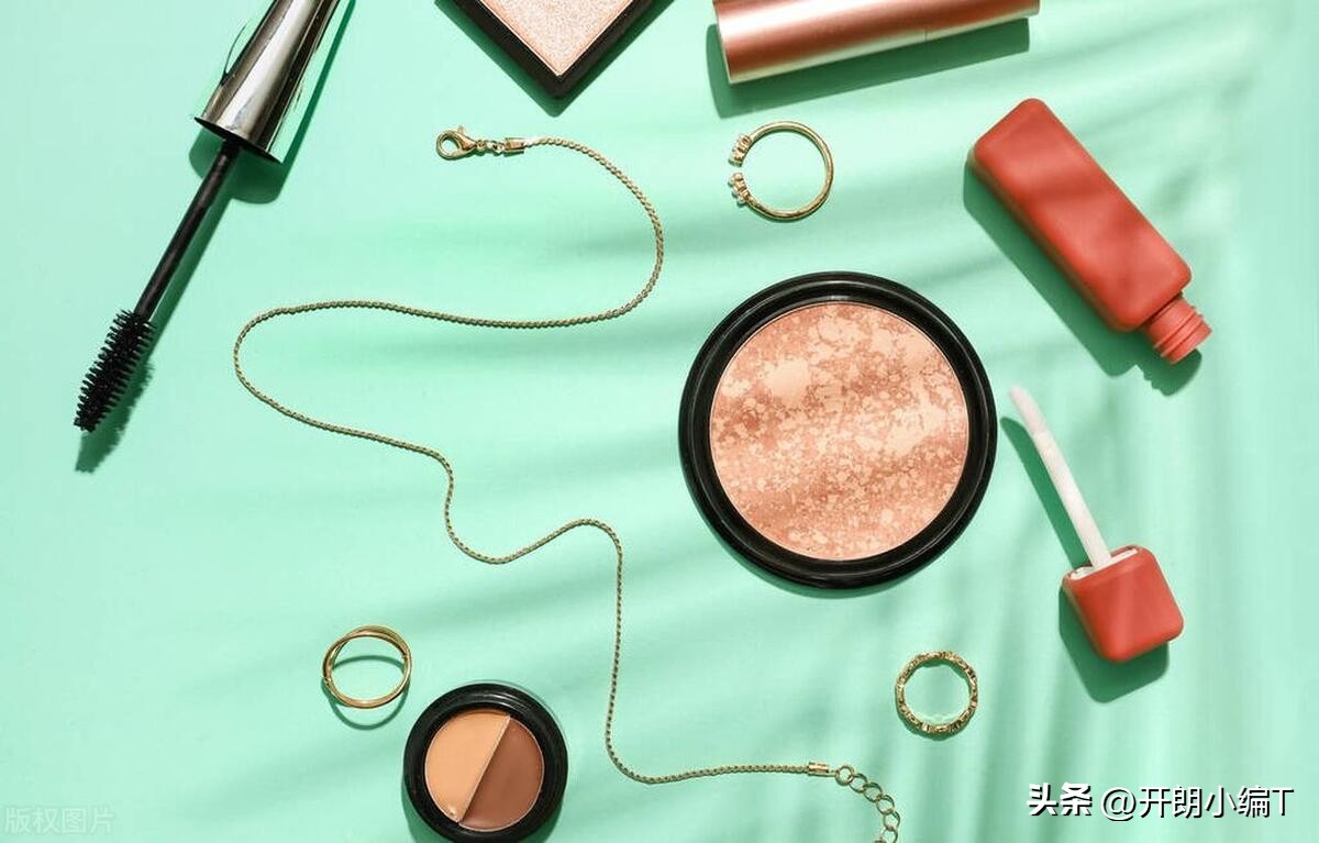 10块钱刮刮乐中奖25万,安徽女子刮刮乐中100万淡定兑奖