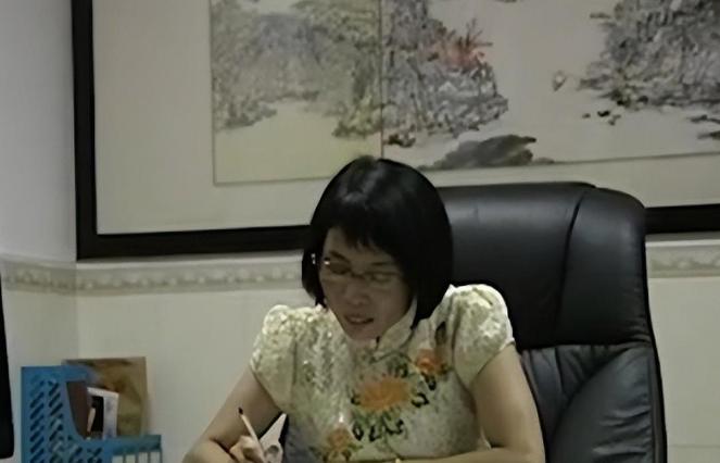 广西毒蛇女王多少斤,广西女子家中藏价值46亿蛇毒