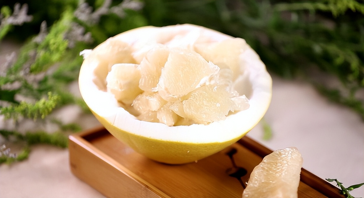 秋冬季节适合喝的养生茶女,寒冷的冬日需要一杯暖暖的养生茶