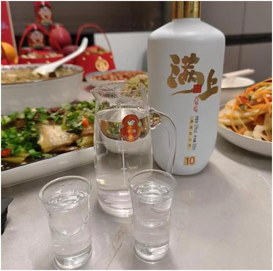 买酒看配料表靠谱吗,买酒如何辨认粮食酒
