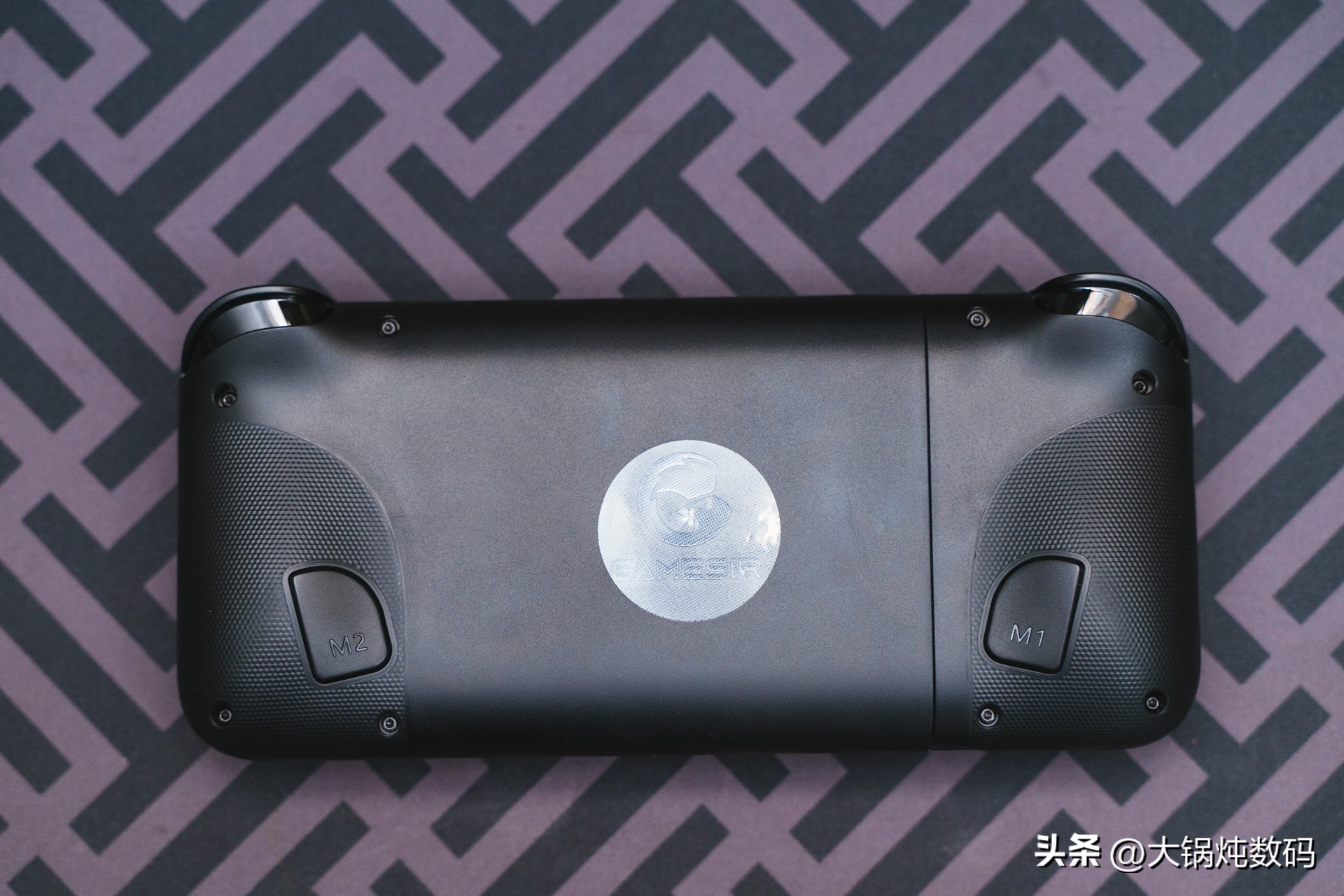 手机也可以玩3a,多贵的主机能流畅的玩3a大作