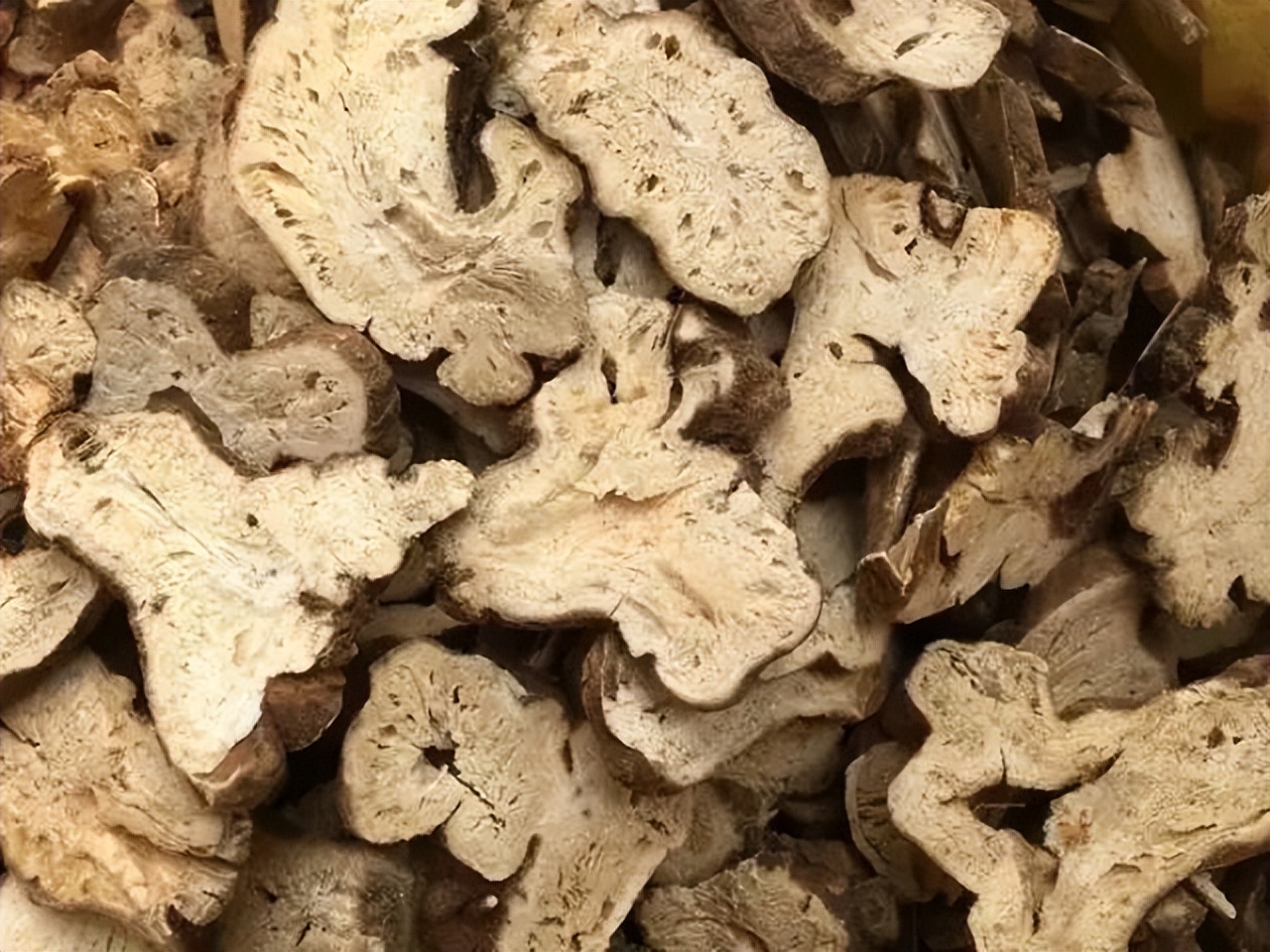 中医治疗便秘经方1则，益气养血通便