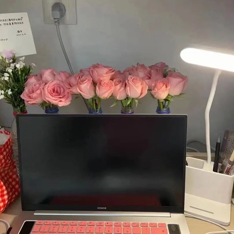 空调、暖气齐备,2座食堂“包围”!北京“神仙寝室”曝光:配置豪华!