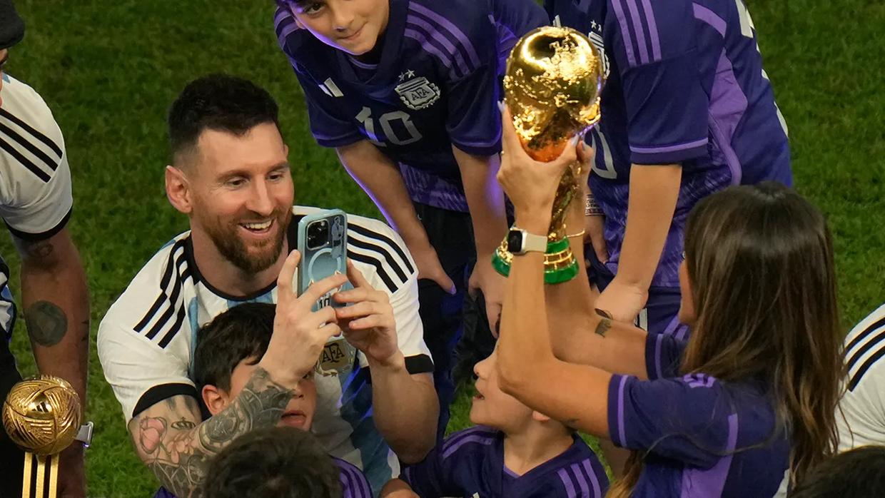 忠于家庭忠于妻子,忠于爱情忠于家庭忠于事业