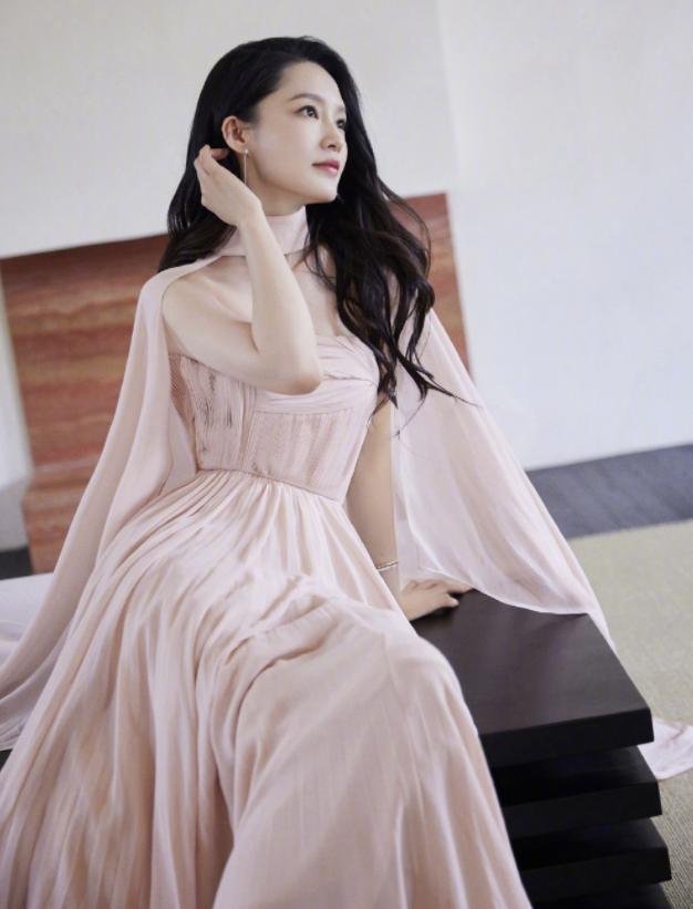 关晓彤于文文同框,于文文和关晓彤同框