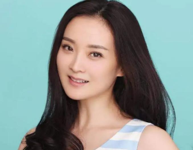 从五官怎么看出女人富贵相,女人五官富贵的表现