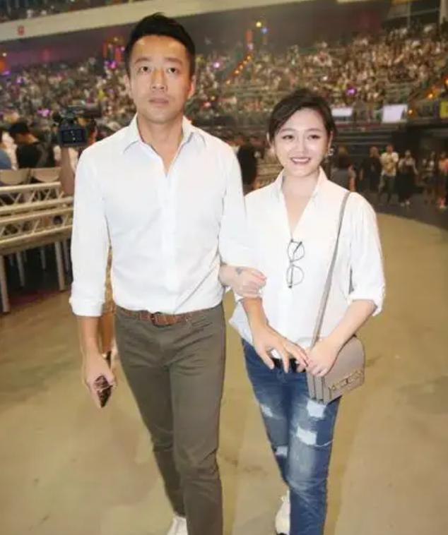 离婚7个月后生下孩子找前夫,离婚后大s情况如何