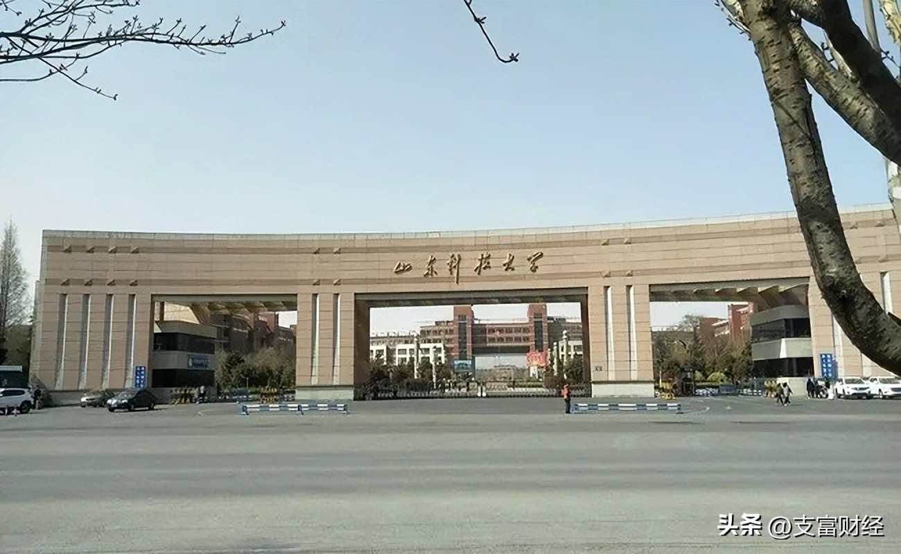 李佳琦说眉笔原话,一支200多块钱的眉笔李佳琦