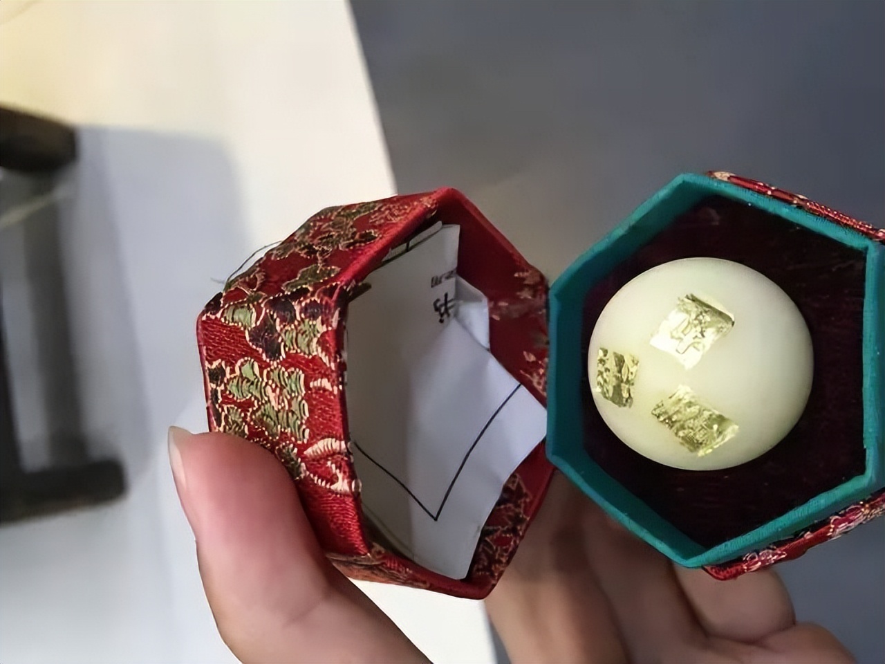 安宫牛黄丸100元与800元的功效,安宫牛黄丸一百多的有用么