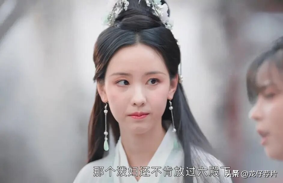 陈都灵颜值图片,陈都灵惊艳高级感照片