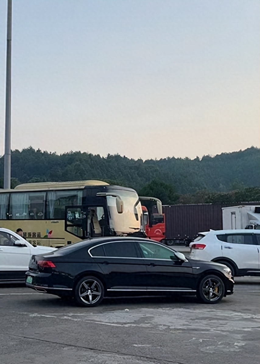 一汽大众迈腾gte2020,大众迈腾gte最近的优惠